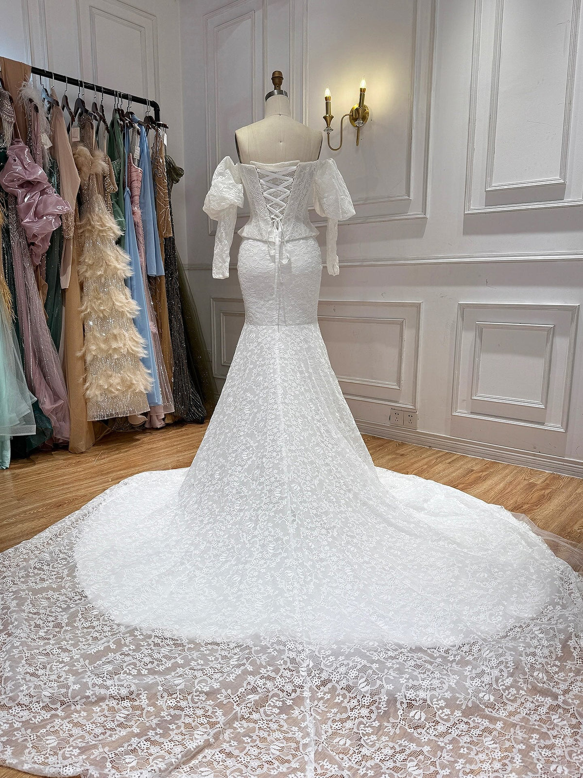 Vintage White Lace Mermaid Wedding Dress With Puff Sleeves HA2570