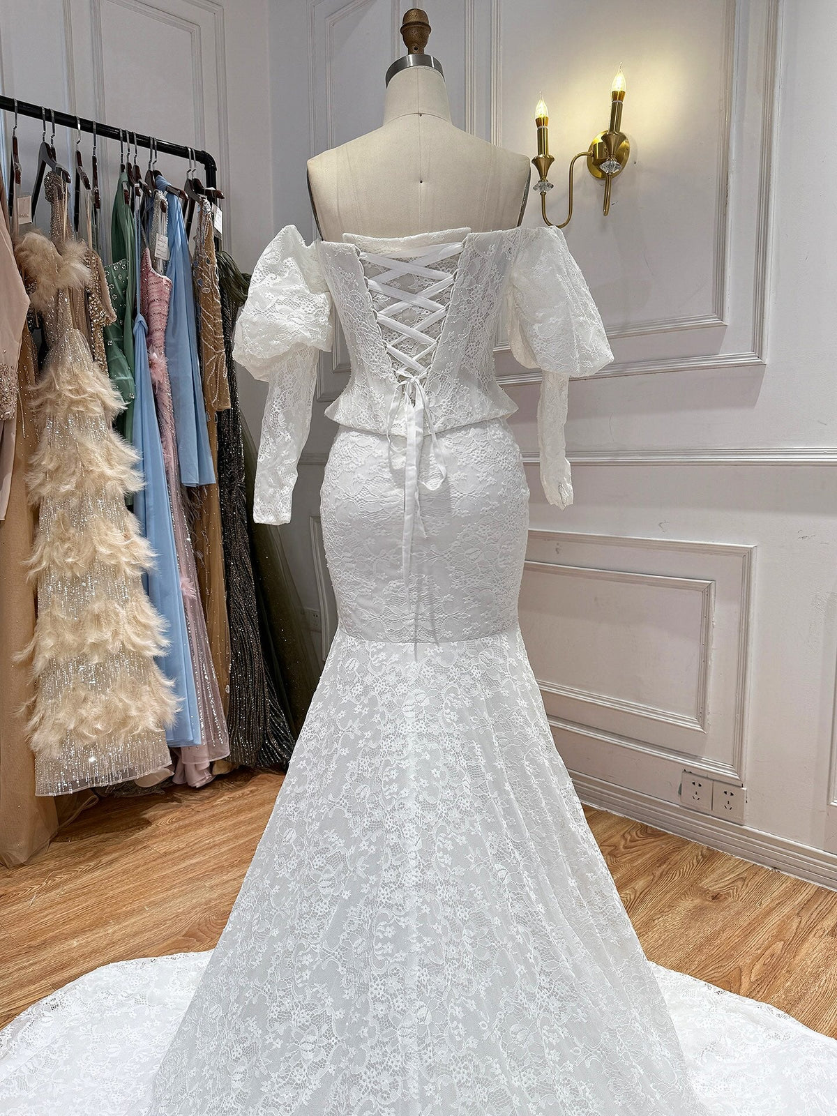 Vintage White Lace Mermaid Wedding Dress With Puff Sleeves HA2570