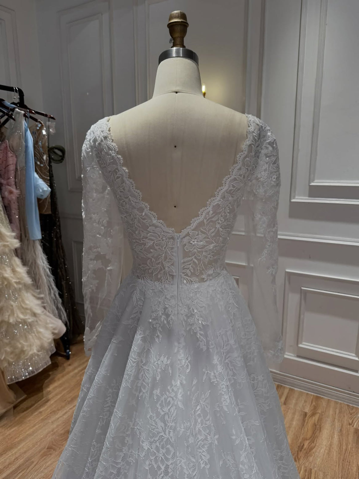Elegant White Lace Long Sleeve V Neck Wedding Dress HA2581