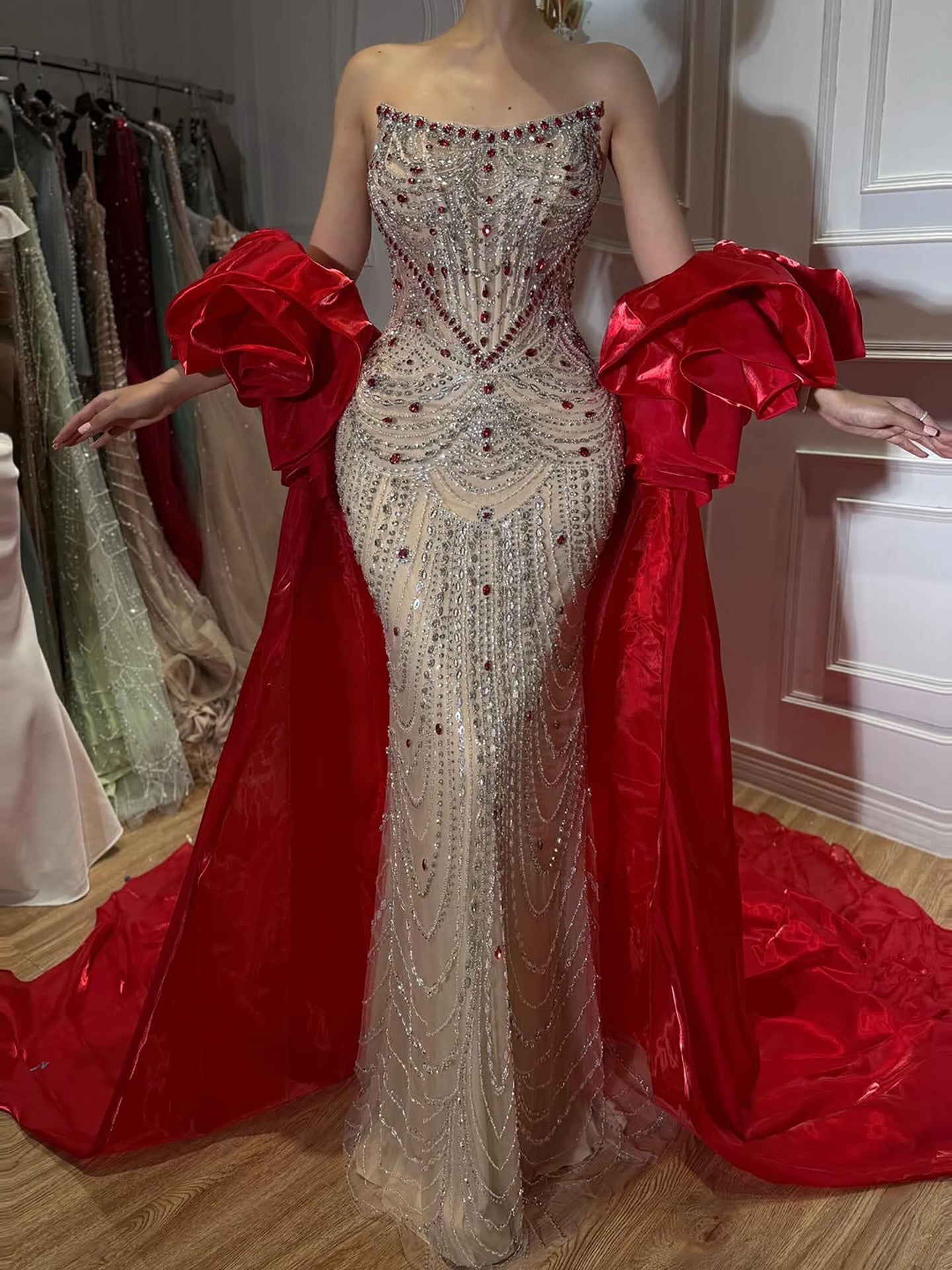 Luxury Red Crystal Mermaid Dress with Detachable Cape LA72903A