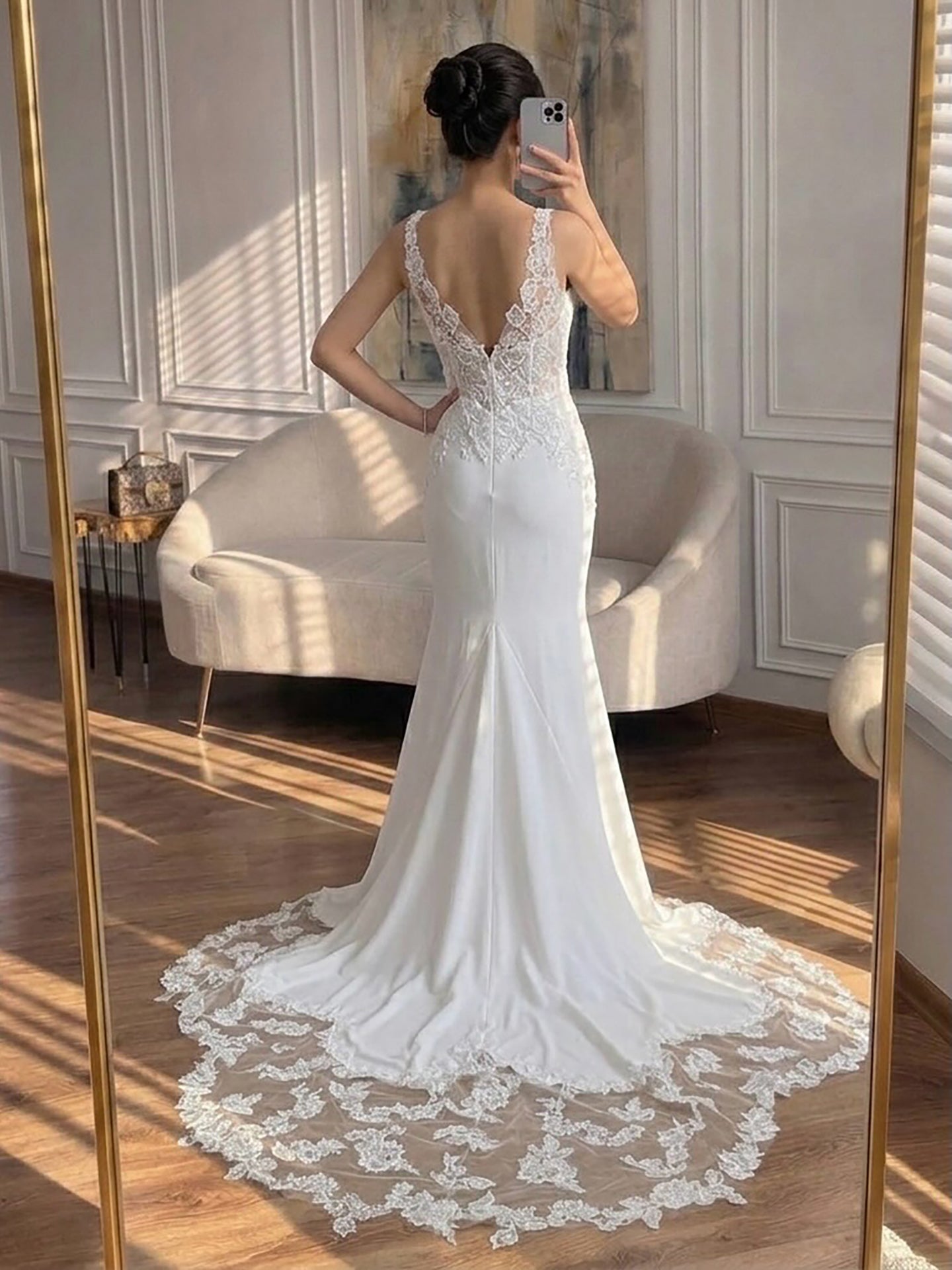 Luxury White V Neck Lace Bodice Zipper Back Mermaid Dress LA73690A