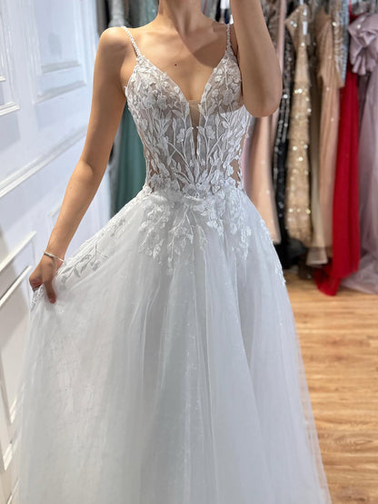 Luxury White Spaghetti Strap Floral Lace A Line Dress LA73767