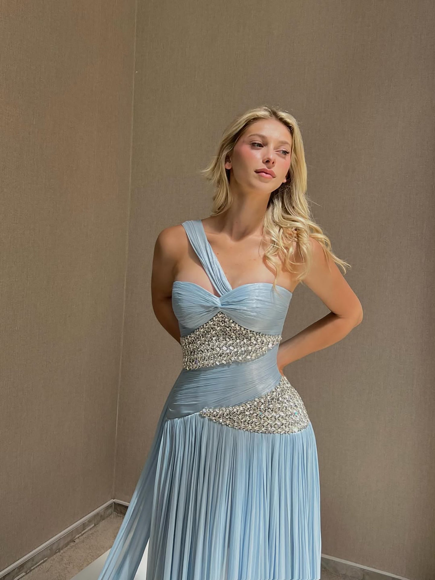 Luxury Blue One Shoulder Crystal Pleated Evening Dress LA73799
