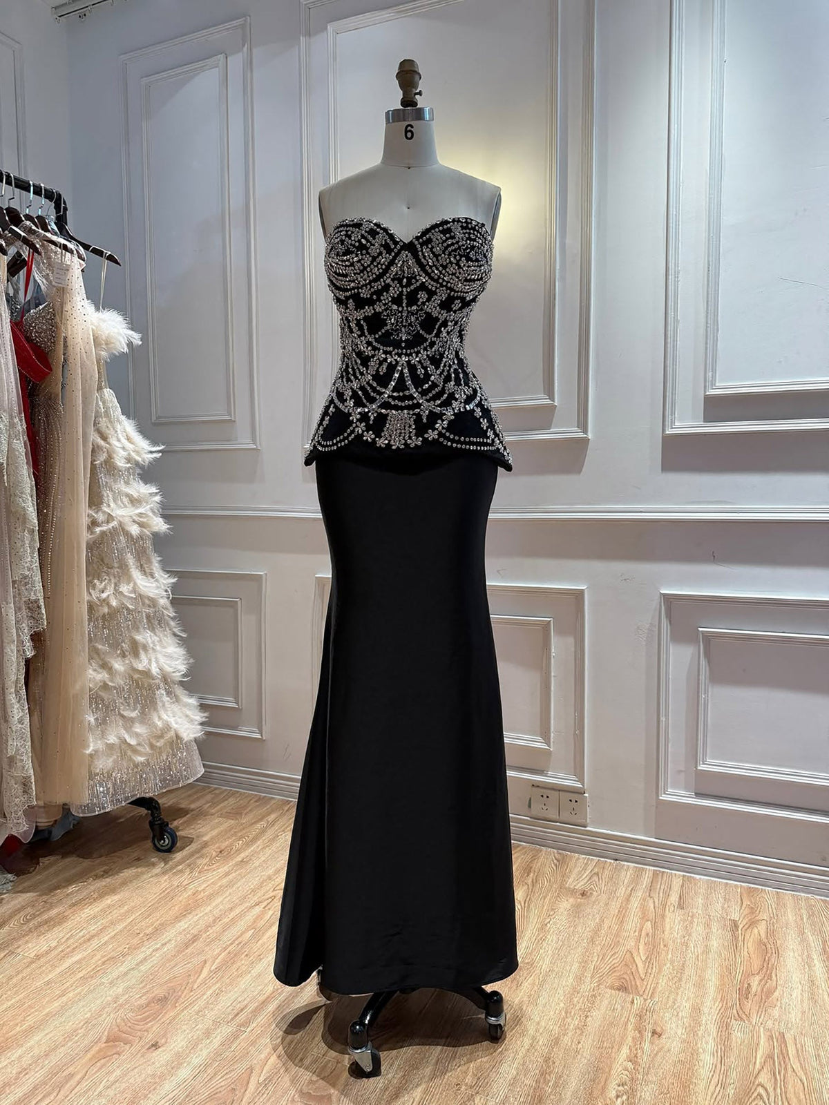 Luxury Black Crystal Beaded Peplum Mermaid Evening Dress LA73949