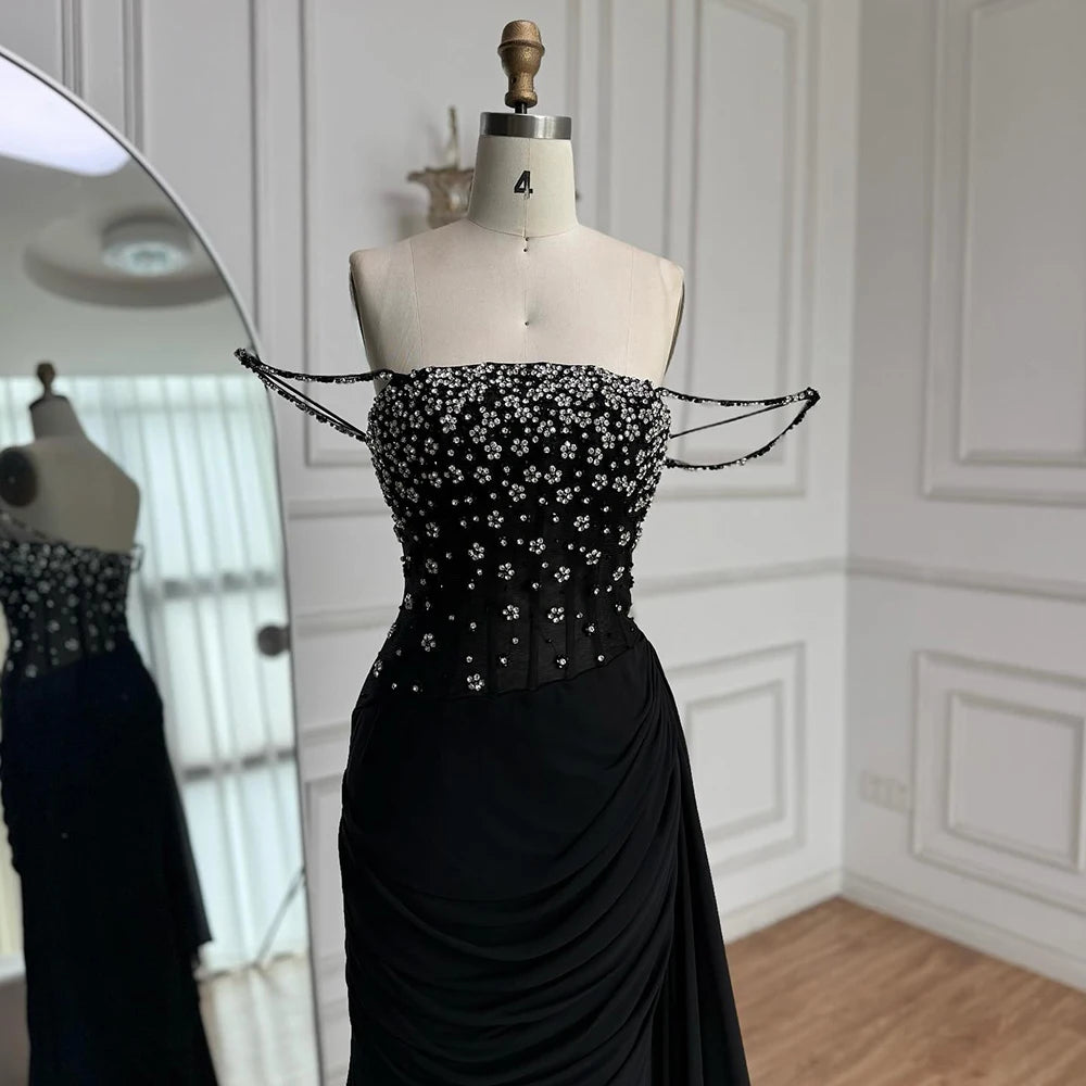 שמלת נשף בתולת ים שחורה יוקרתית עם חרוזים ורצועות ספגטי LA73047