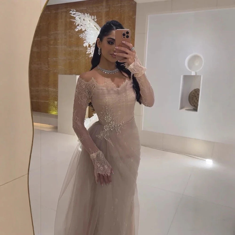 Luxury Light Pink Mermaid Lace Beaded Evening Dress LA72910